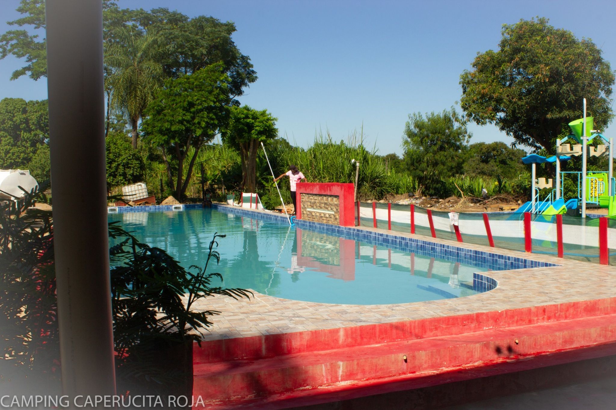 camping-caperucita-roja (2)