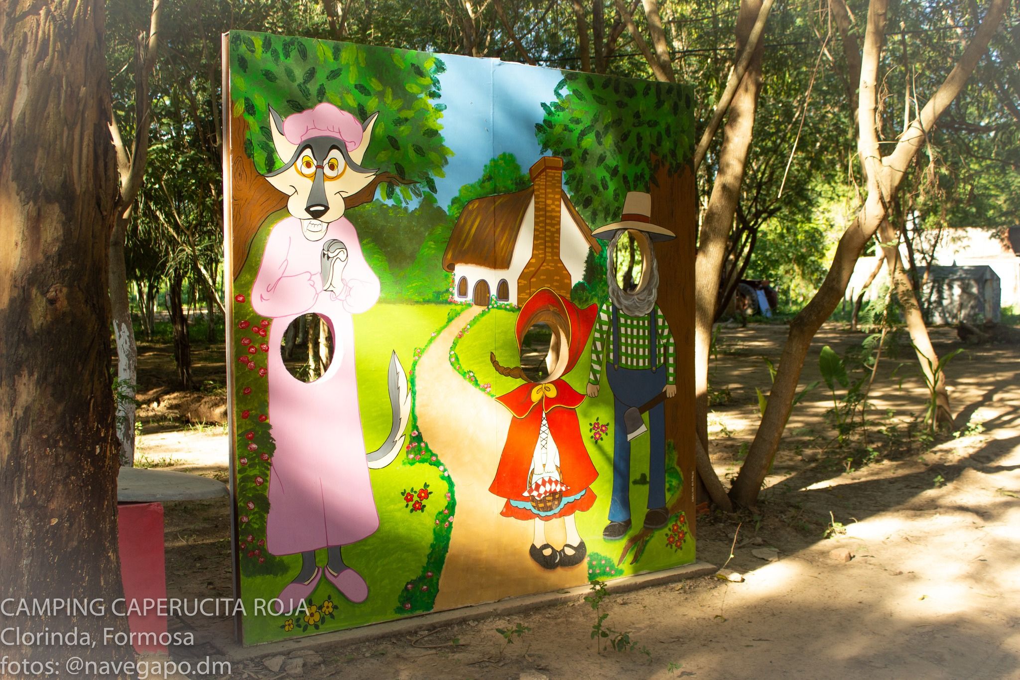 camping-caperucita-roja (3)